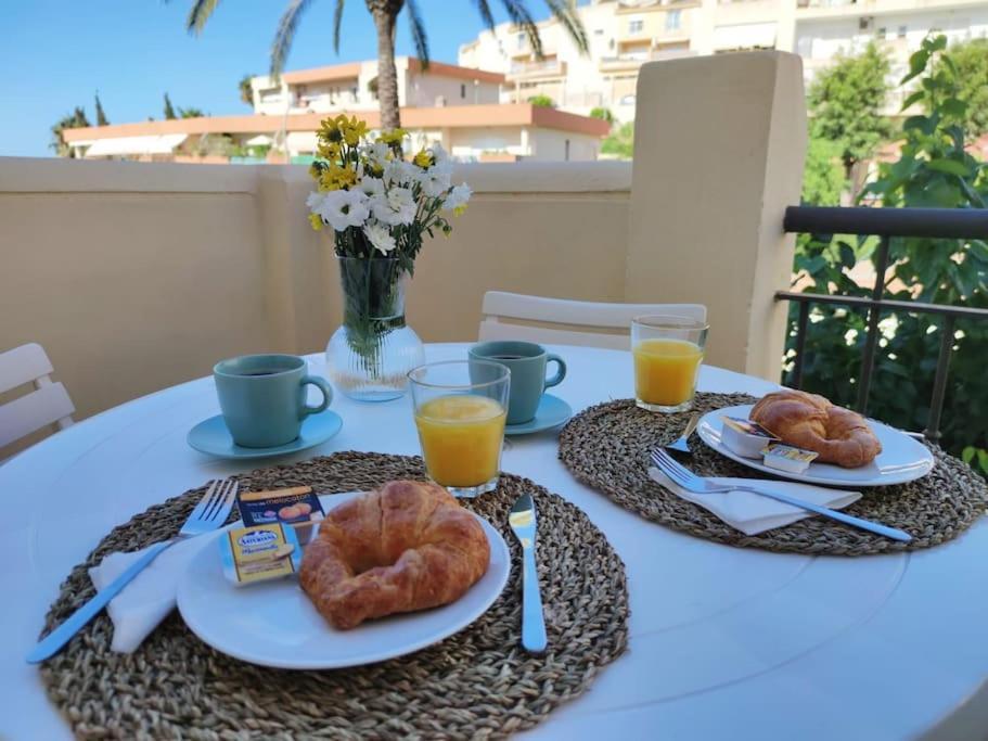 Apartamento Torrequebrada Benalmadena Luaran gambar